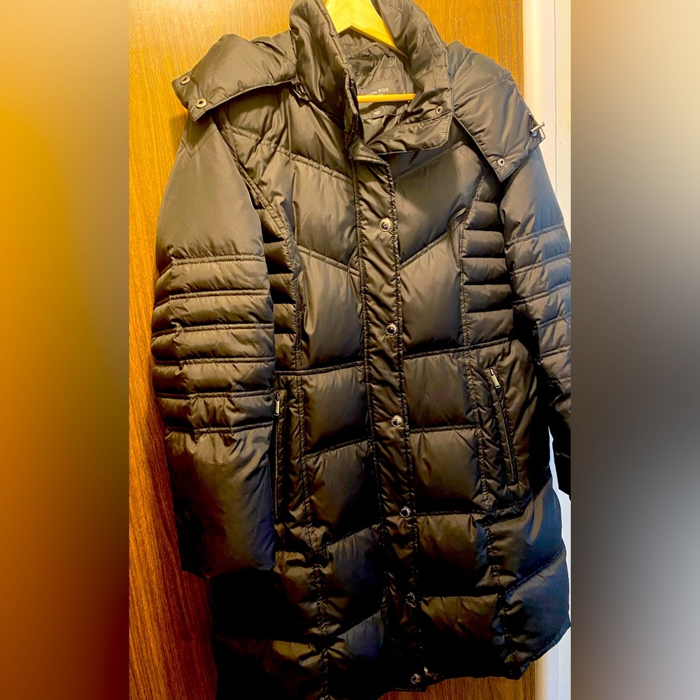 EUC Classic! Black London Fog size L down coat for Winter/Fall
